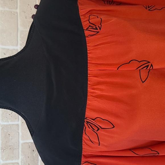 SOO Yung Lee Women's Red and Black Silk Long Sleeve Midi Dress (Sz M) - Picture 7 of 11